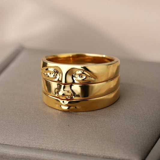 Cara Triple Face Ring